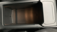 Volvo Xc40 2.0 B4P Inscription Pro 5dr Auto Petrol Estate